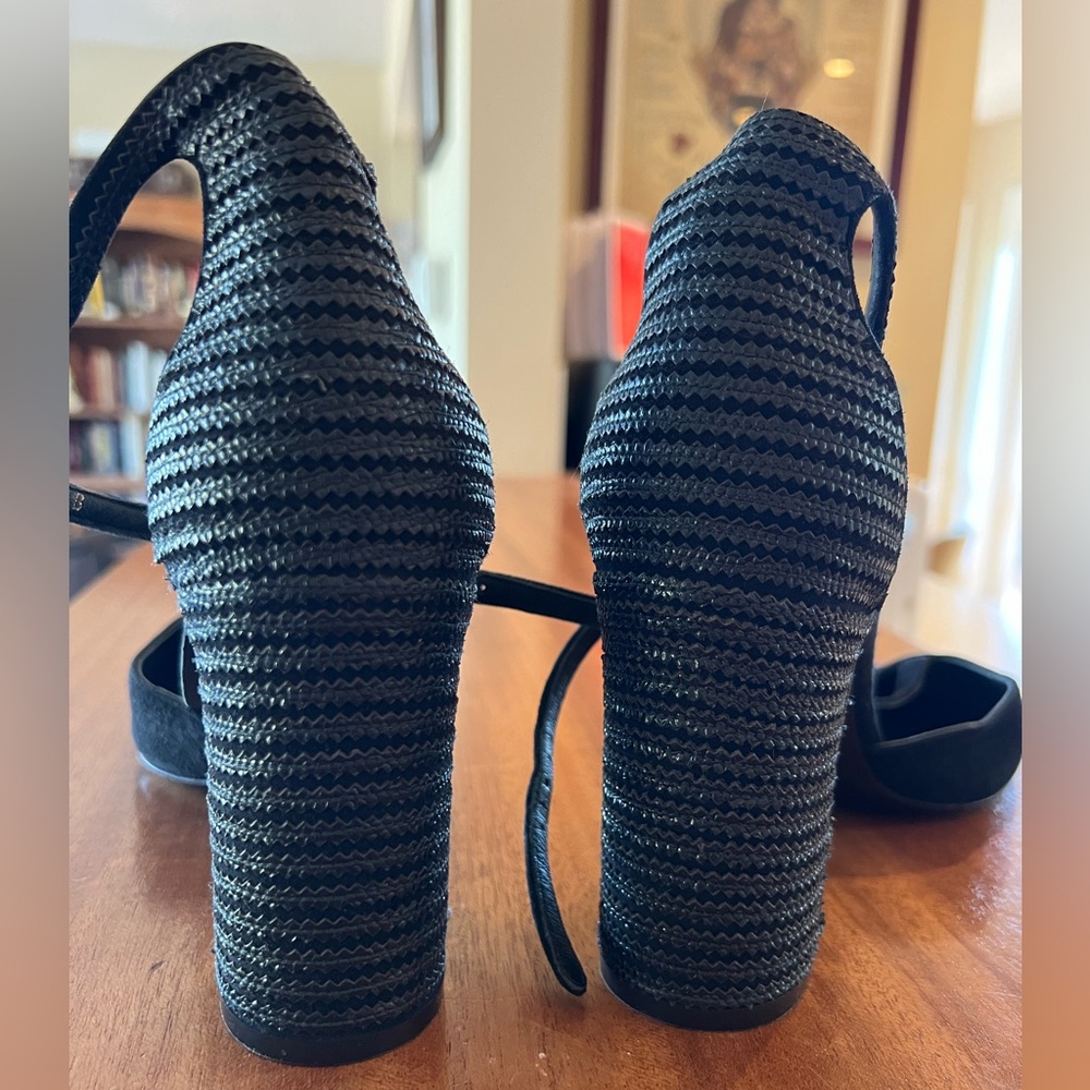 Brand new Salvatore Ferragamo heels!!